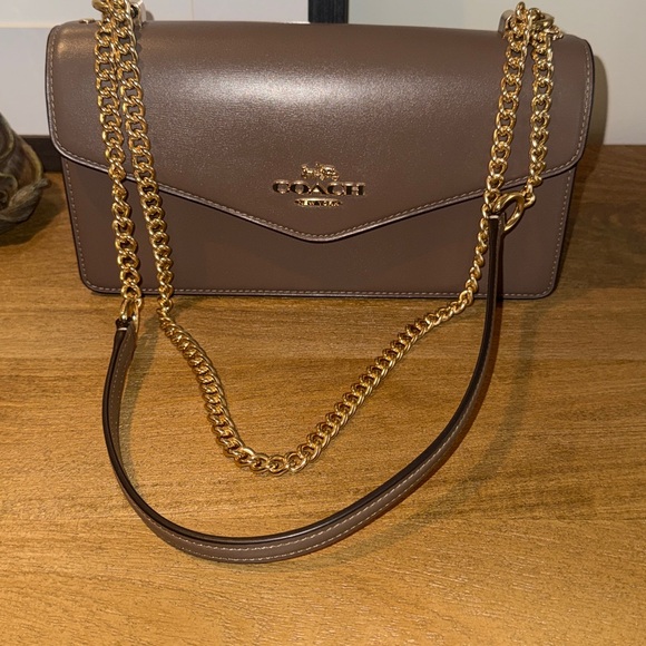 Coach Klare Envelope Crossbody - Picture 12 of 13